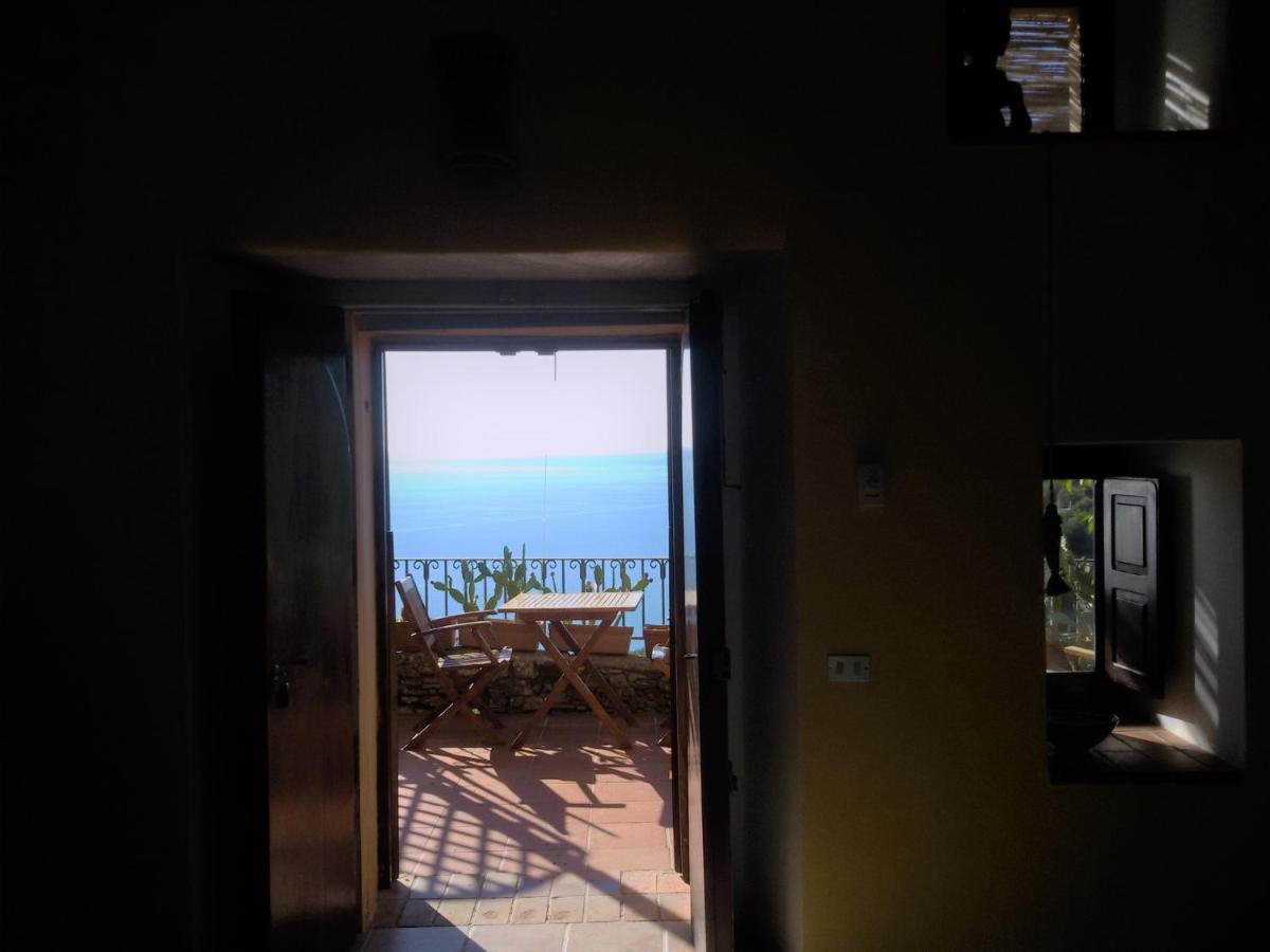 Marulivo Hotel Pisciotta Exterior photo
