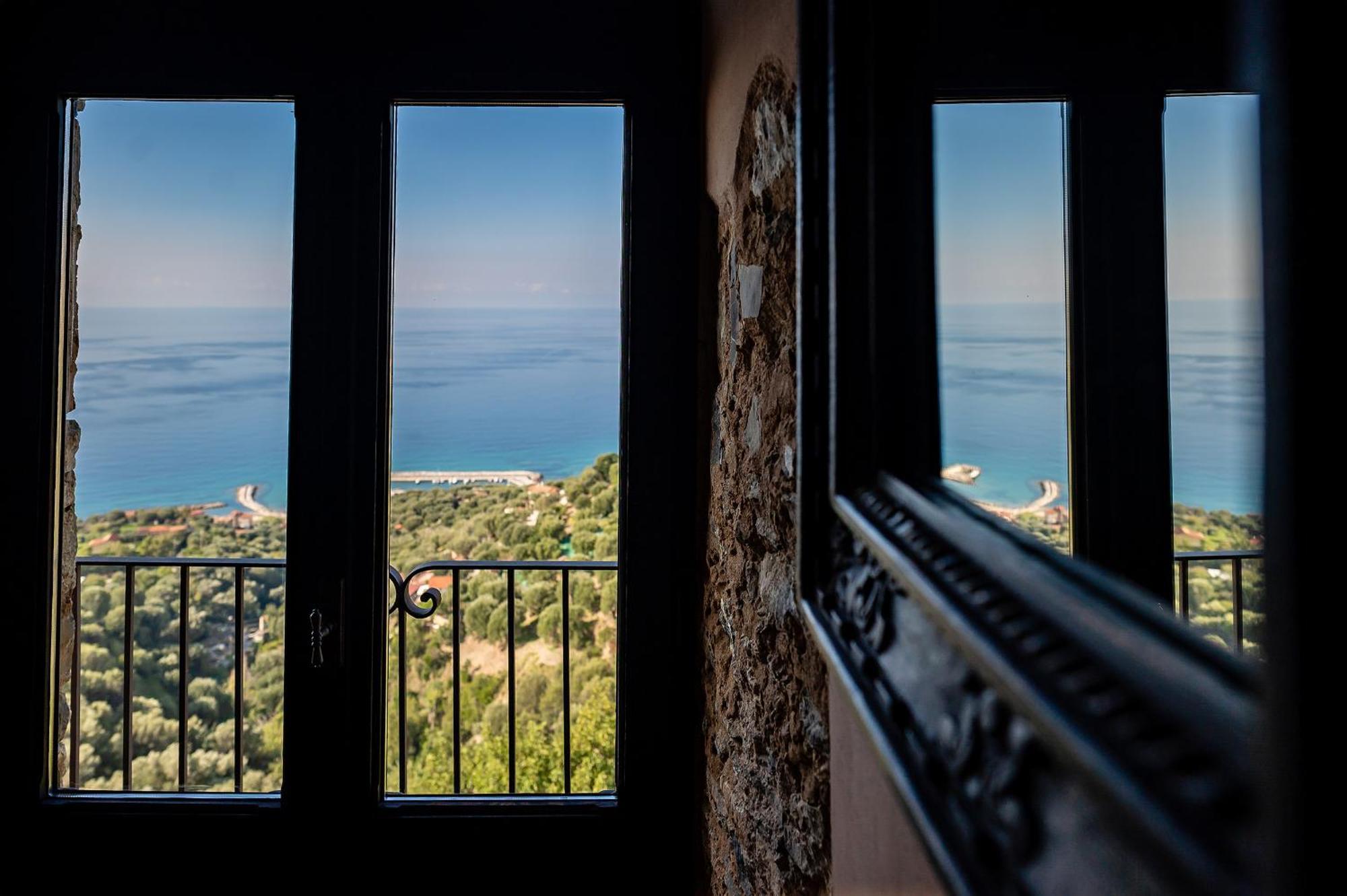 Marulivo Hotel Pisciotta Exterior photo