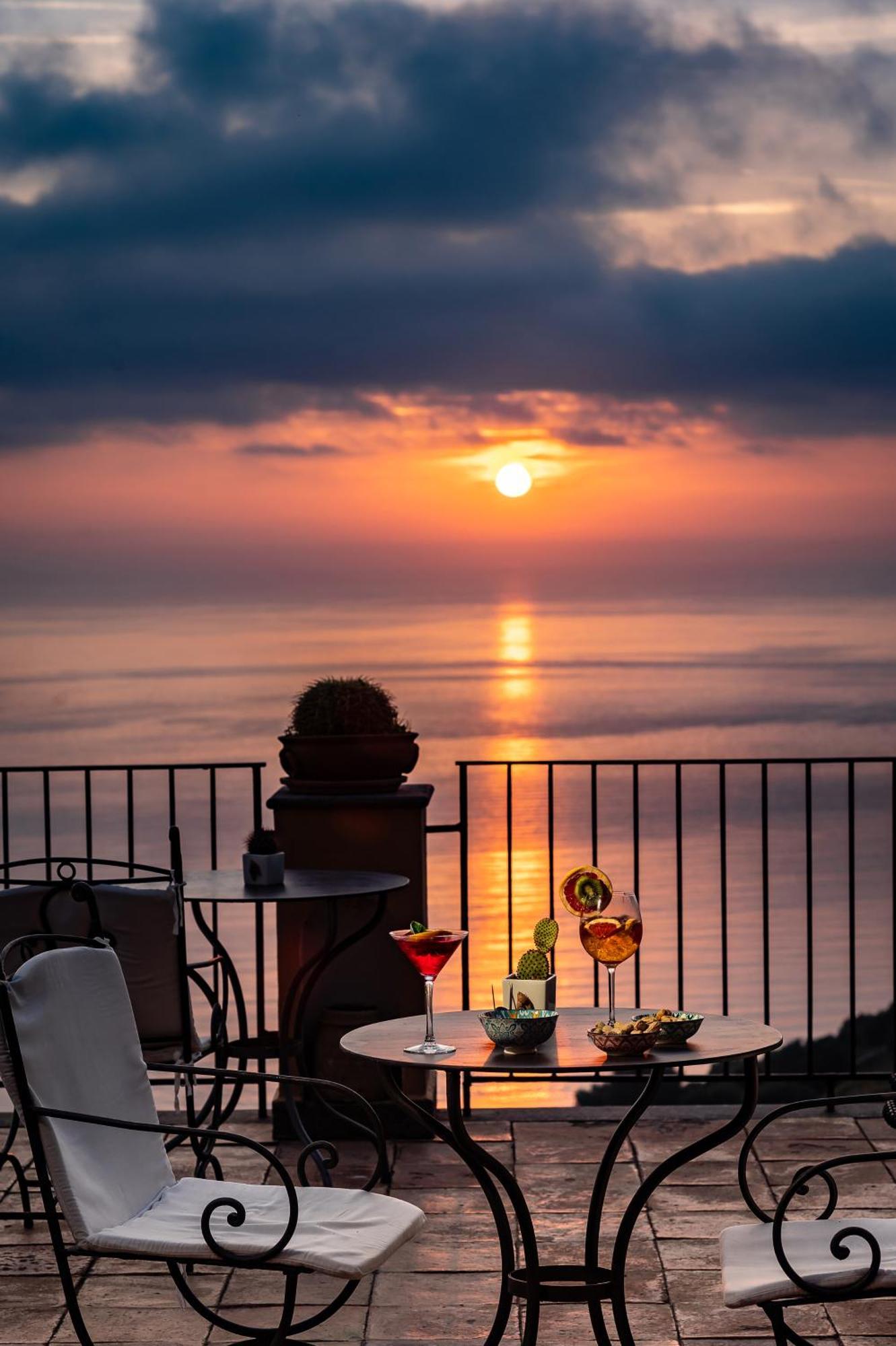 Marulivo Hotel Pisciotta Exterior photo